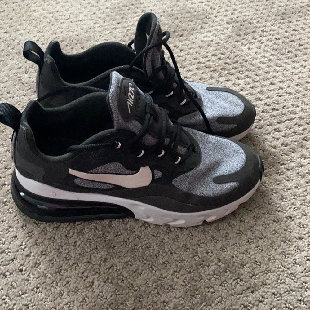 Nike Air Reacts, Women’s 6.5